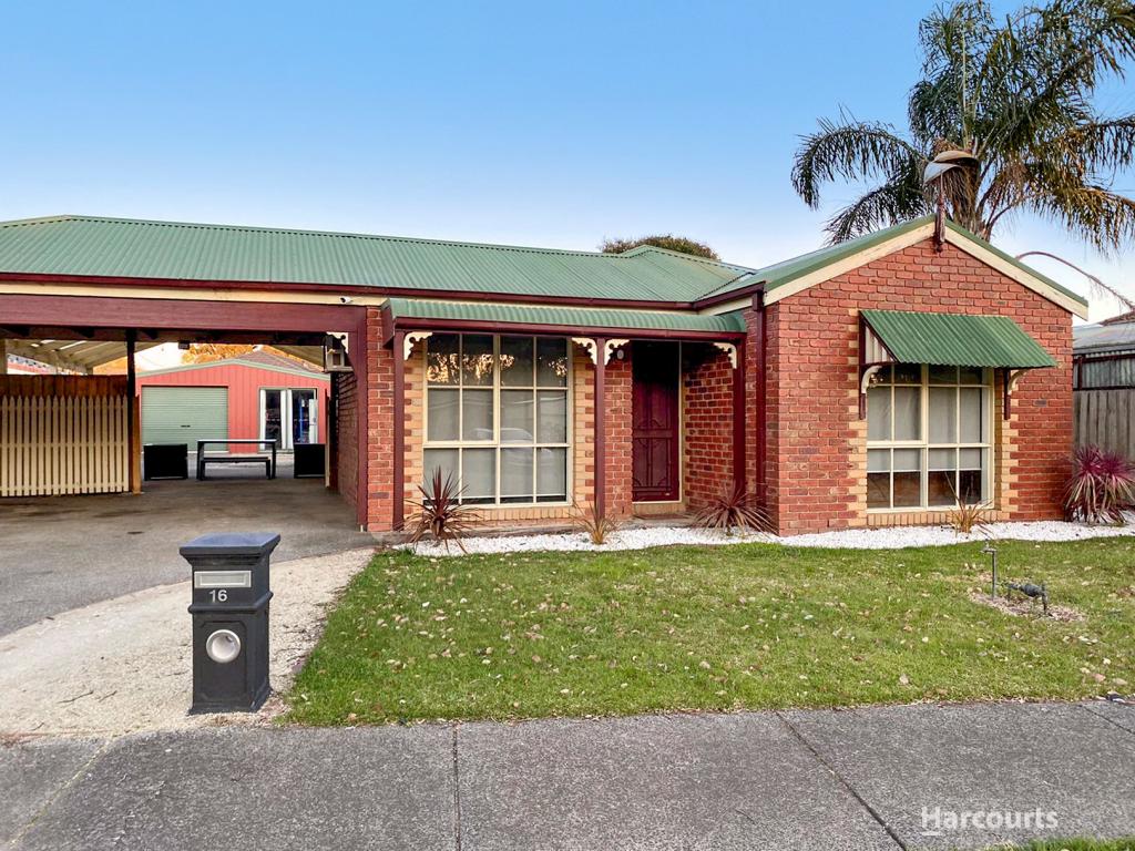16 Gullquist Way, Pakenham, VIC 3810