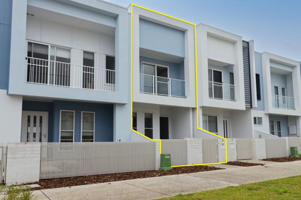 5 Hawkesbury Way, Nirimba, QLD 4551