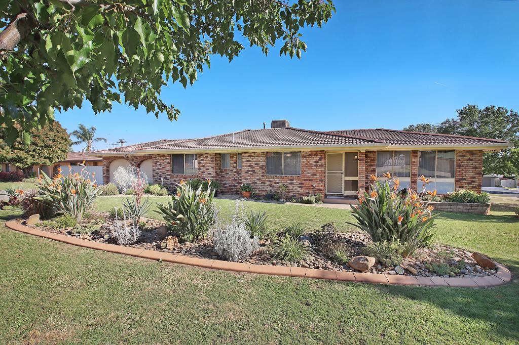 11 Waldner Ct, Lavington, NSW 2641