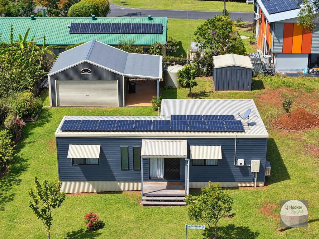 14 Dryandra St, Russell Island, QLD 4184