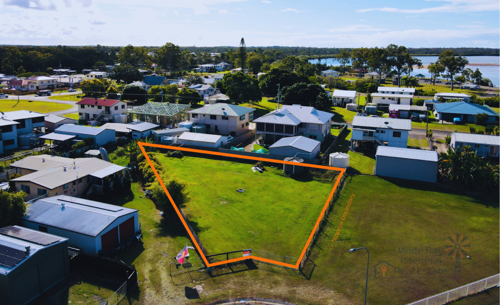 5 BROLGA CL, BUXTON, QLD 4660