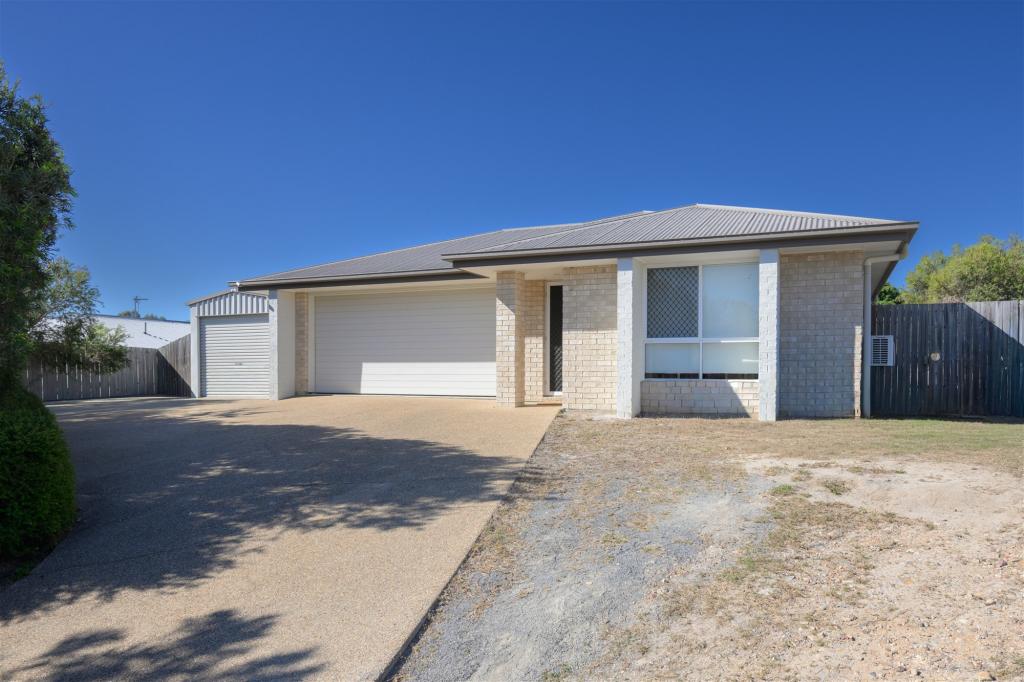 17 Broadwater Pl, New Auckland, QLD 4680