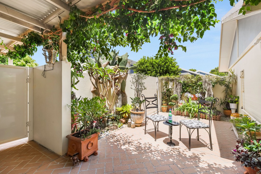 5/12 Promenade Ave, Robina, QLD 4226