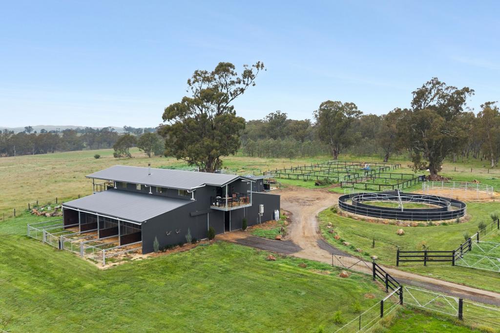 218 Campbells Rd, Redesdale, VIC 3444