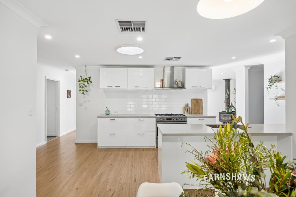 16 LOBELIA DR, DARLINGTON, WA 6070