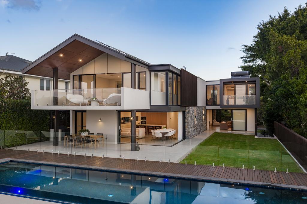 16 Amaroo Dr, Buderim, QLD 4556