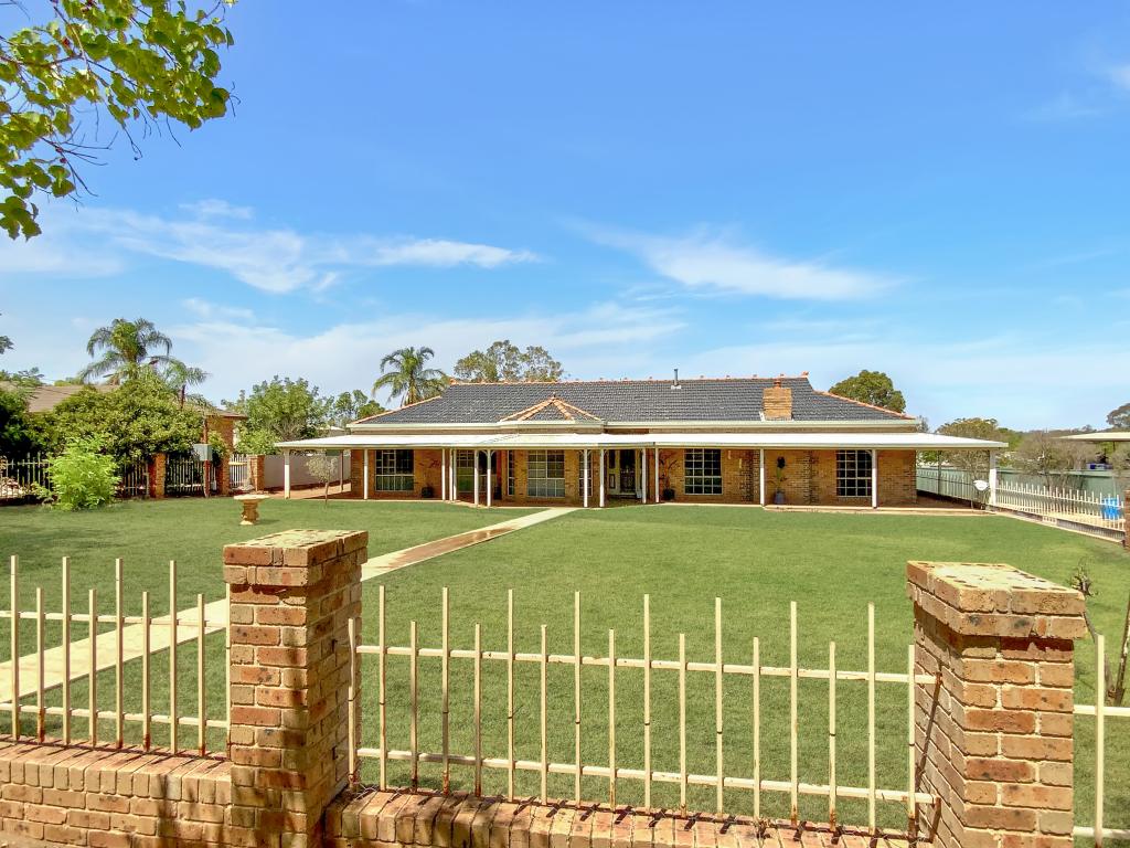 6 Brahman St, Forbes, NSW 2871