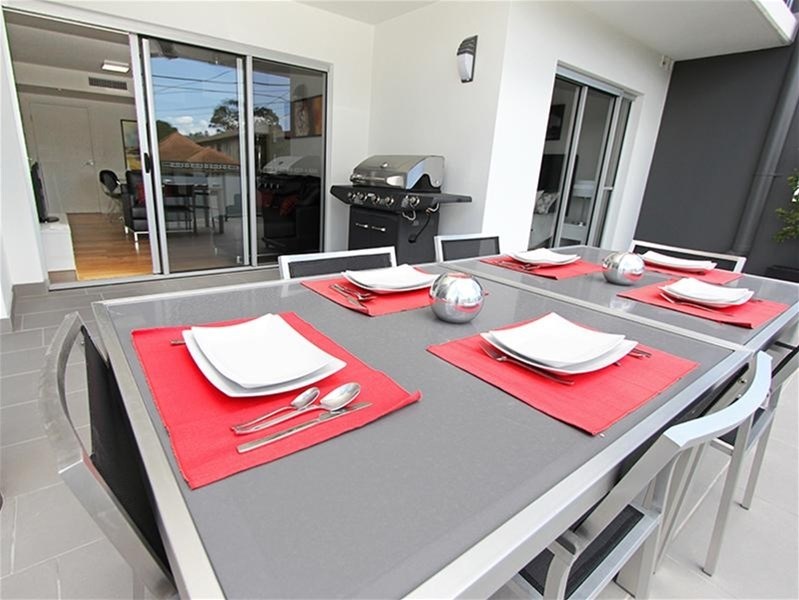 B/68 Benson St, Toowong, QLD 4066