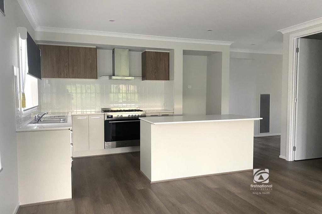 34 Lady Harriet Dr, Lakes Entrance, VIC 3909