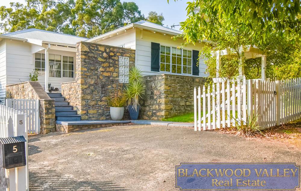 5 Mcalinden St, Bridgetown, WA 6255