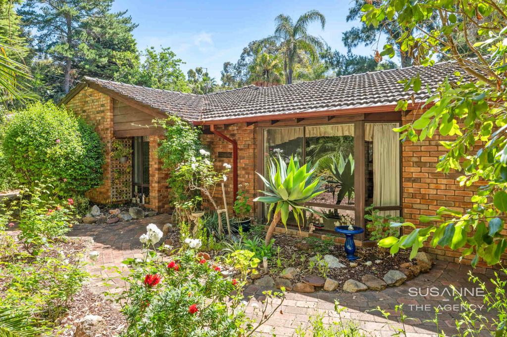 73 Girrawheen Dr, Gooseberry Hill, WA 6076