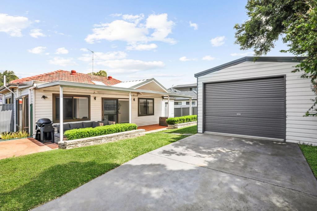 6 Walker Ave, Peakhurst, NSW 2210