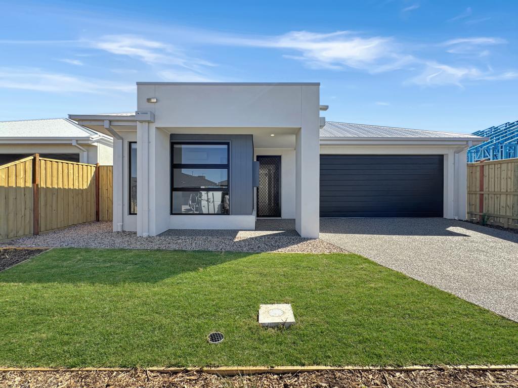 18 Grimsby Ave, Fraser Rise, VIC 3336