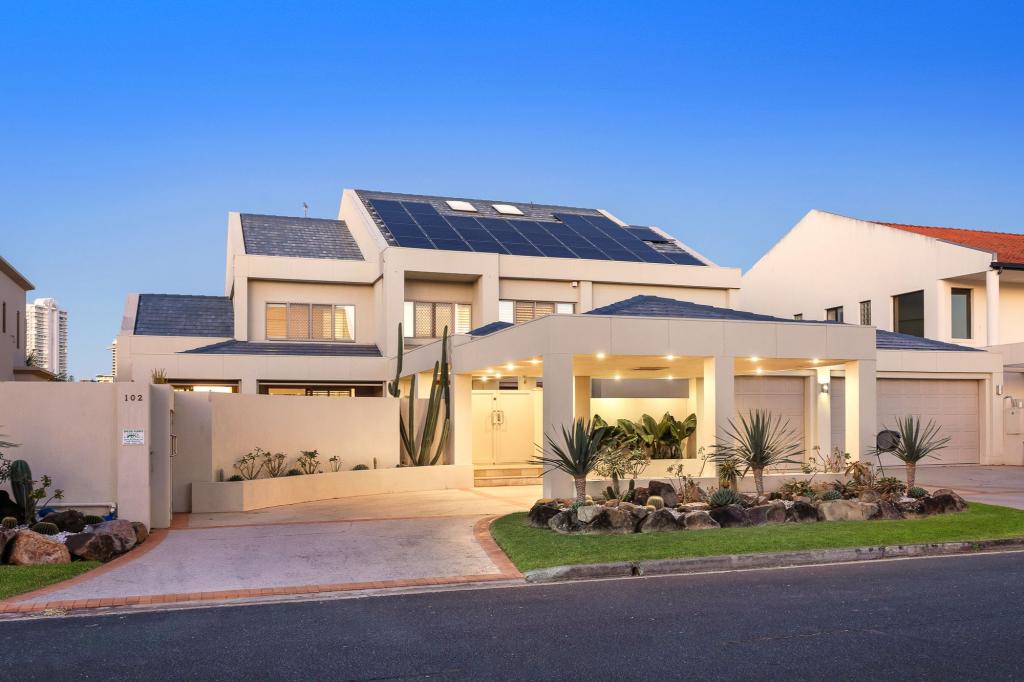 102 Commodore Dr, Surfers Paradise, QLD 4217