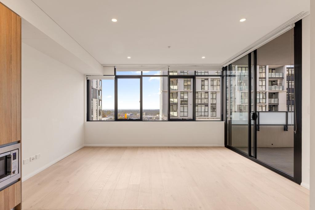 209/8 VILLAGE PL, KIRRAWEE, NSW 2232