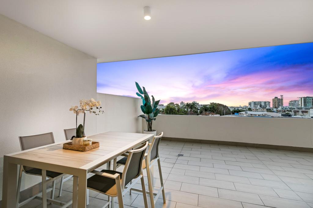 413/9 Market Lane, Maroochydore, QLD 4558