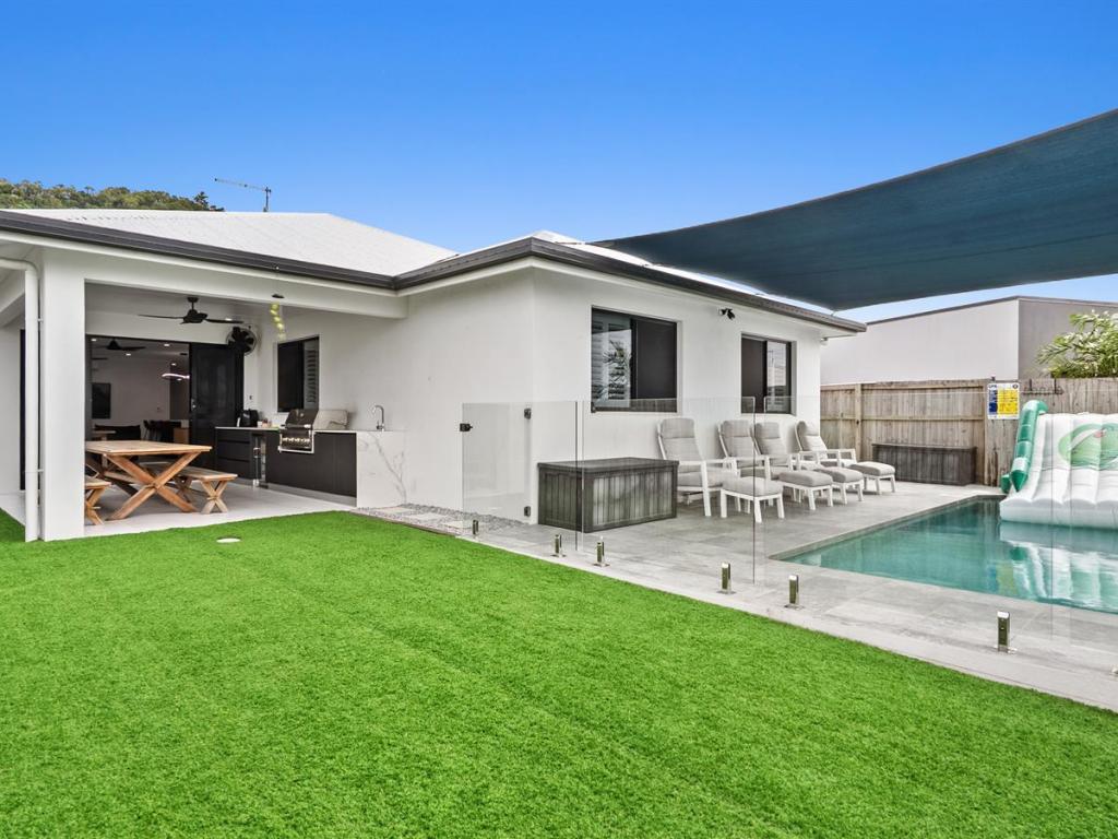 13 Backstay Pl, Trinity Beach, QLD 4879