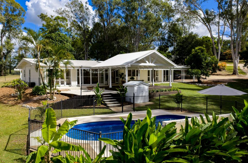 18 Carana Ave, Jones Hill, QLD 4570