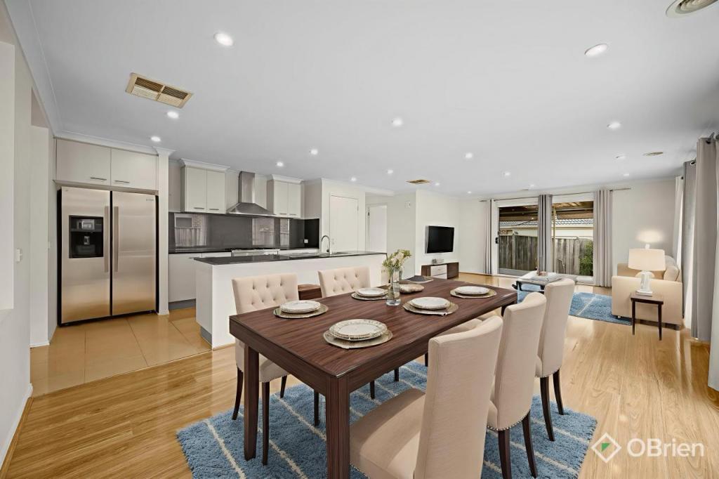 15 DUSKY BELLS DR, CRANBOURNE WEST, VIC 3977