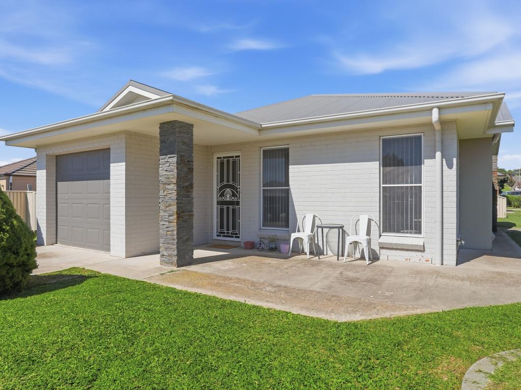 1a Piggott Pl, Blayney, NSW 2799