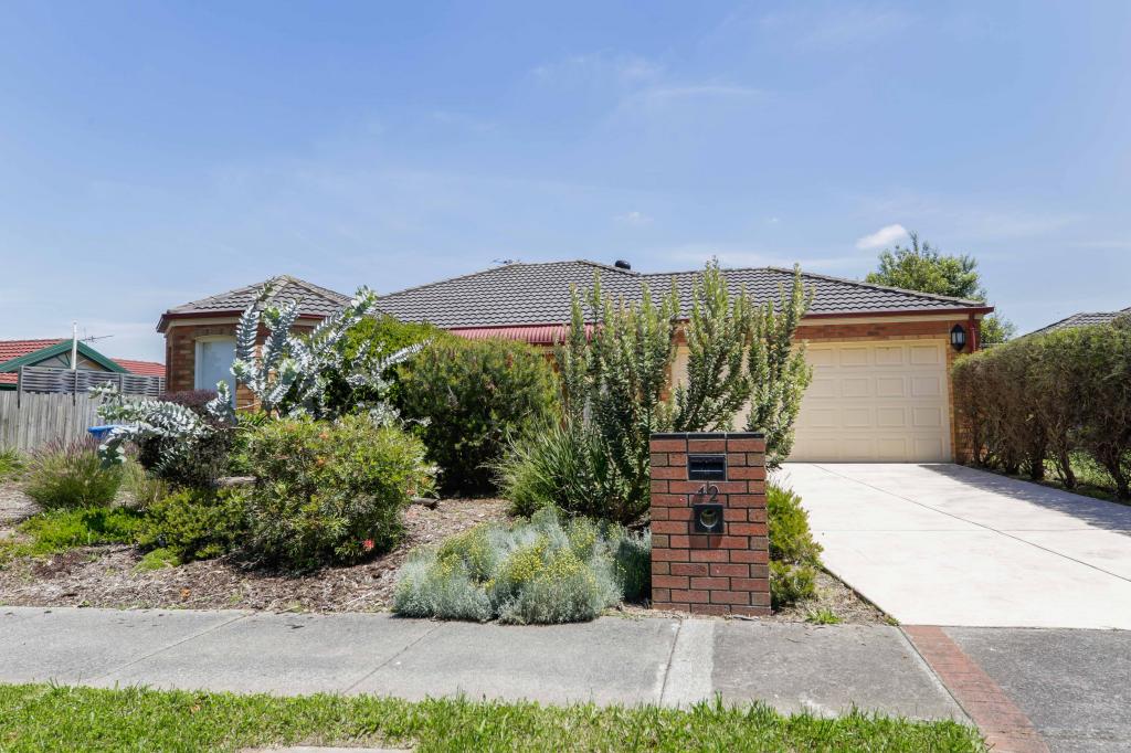 42 Mccubbin Way, Berwick, VIC 3806