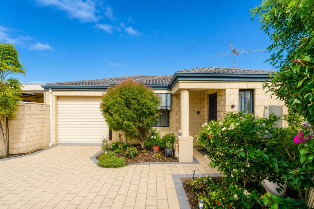 5/10 Leslie St, Cannington, WA 6107