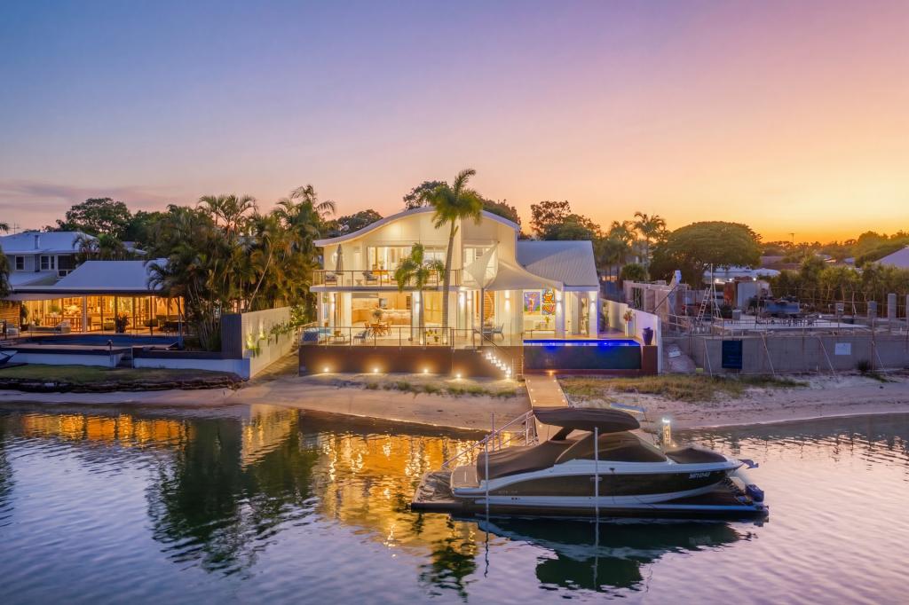 41 WYUNA DR, NOOSAVILLE, QLD 4566