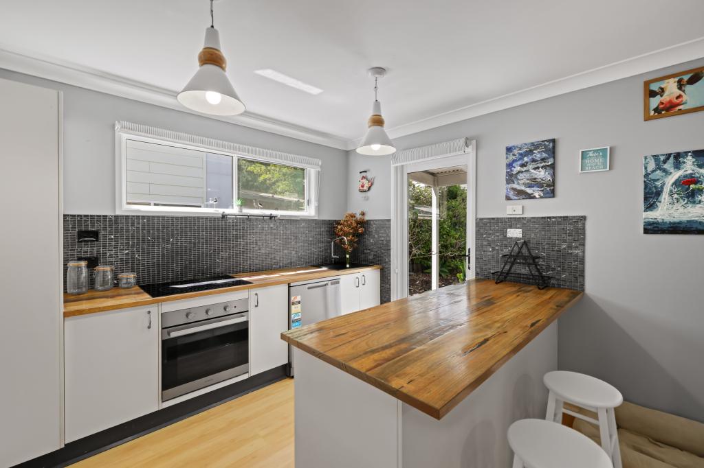 13 Caffery Cct, Callala Beach, NSW 2540