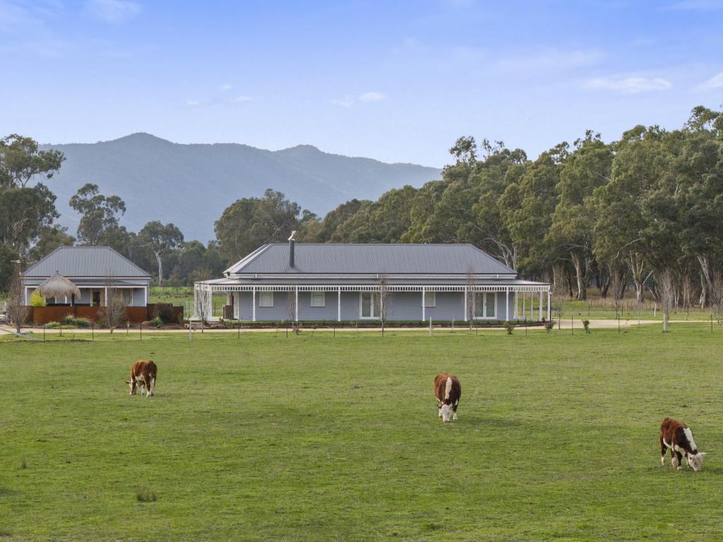 43 Dueran Lane, Mansfield, VIC 3722