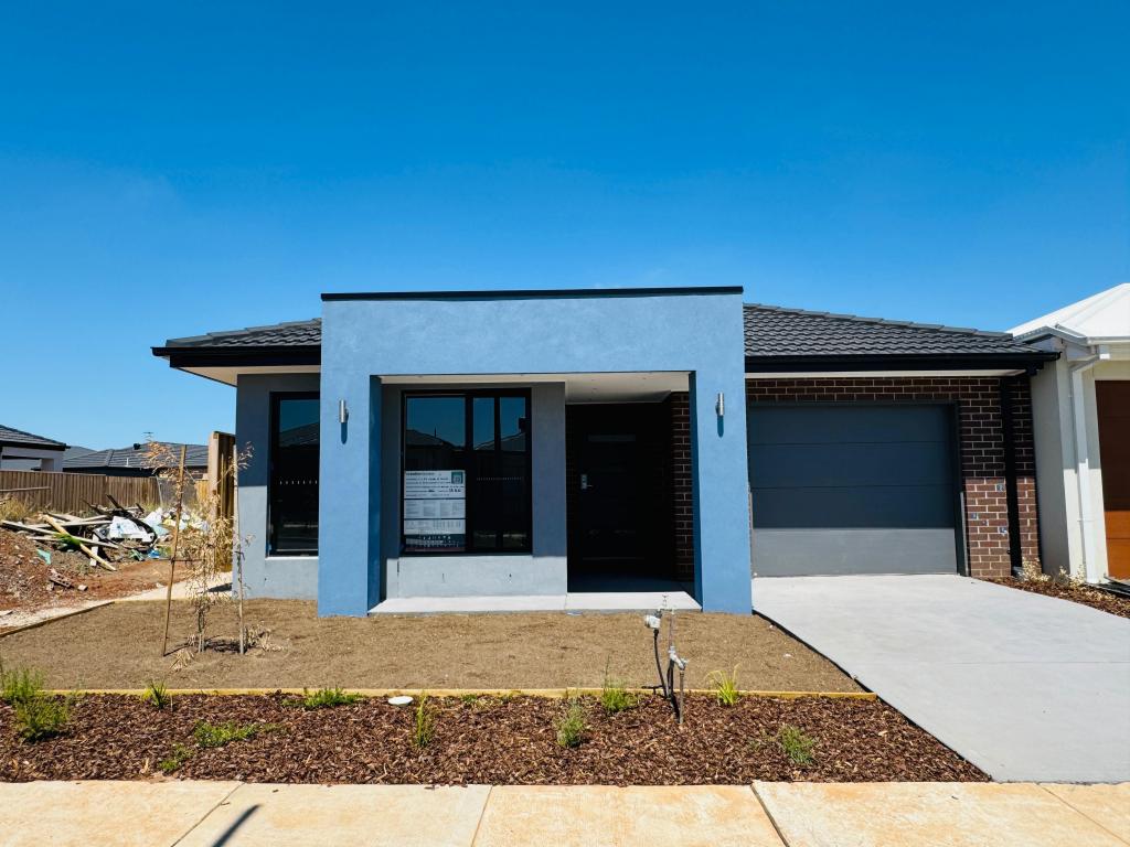 7 Nankeen Gr, Deanside, VIC 3336