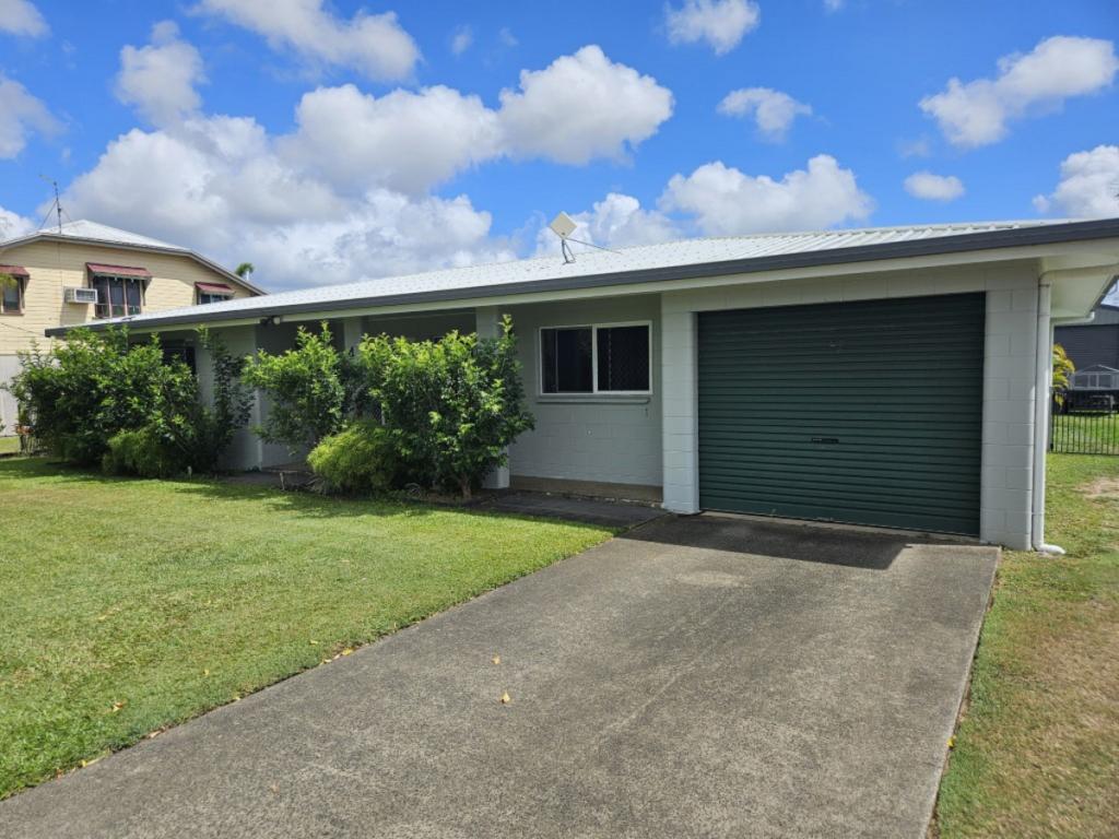 4 Shaw'S Avenue, Halifax, QLD 4850