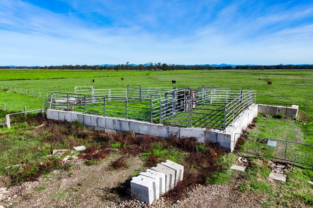 230 Sutherlands Lane, Bellimbopinni, NSW 2440
