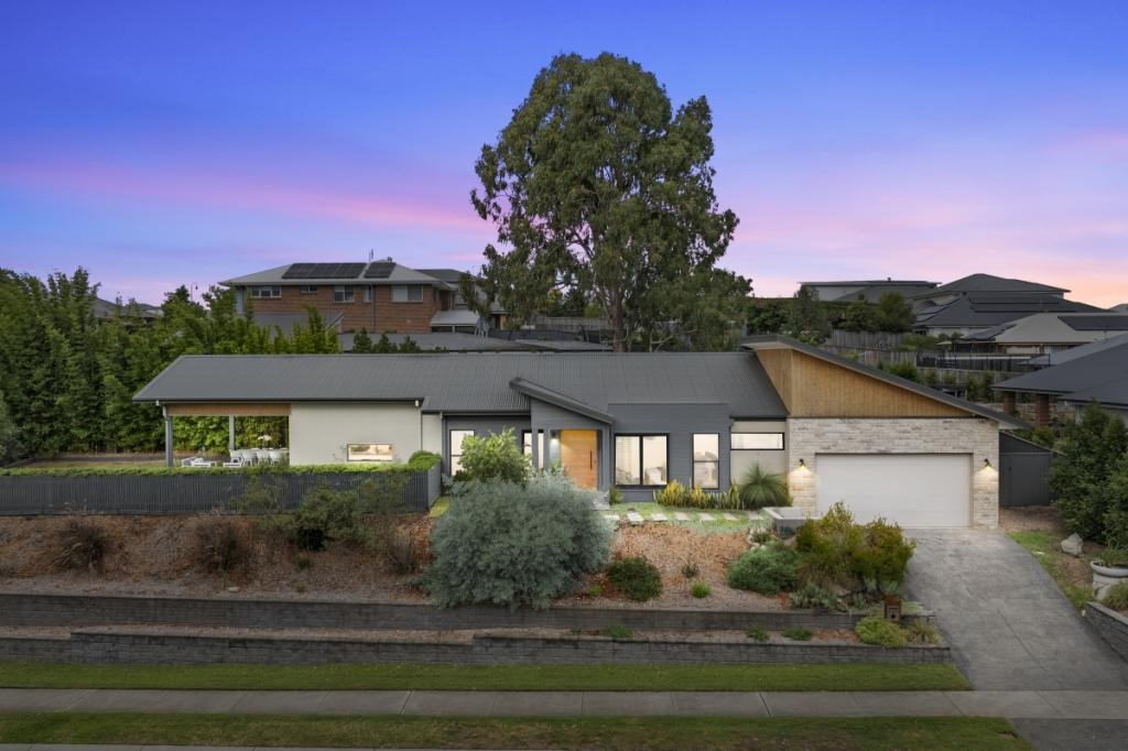 169 Bolwarra Park Dr, Bolwarra Heights, NSW 2320