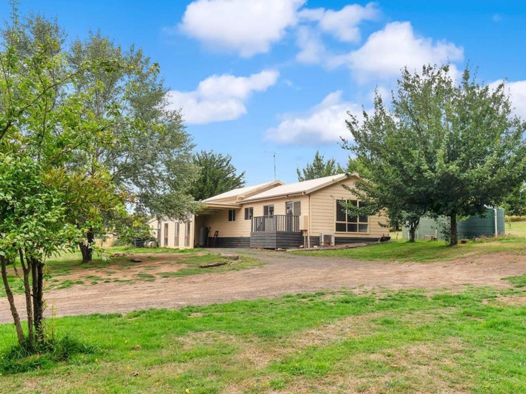 1289 Old Melbourne Rd, Gordon, VIC 3345