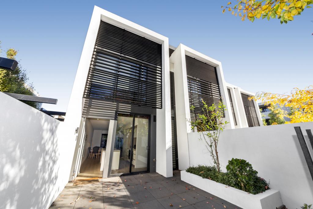 4/3 WILKS ST, CAULFIELD NORTH, VIC 3161