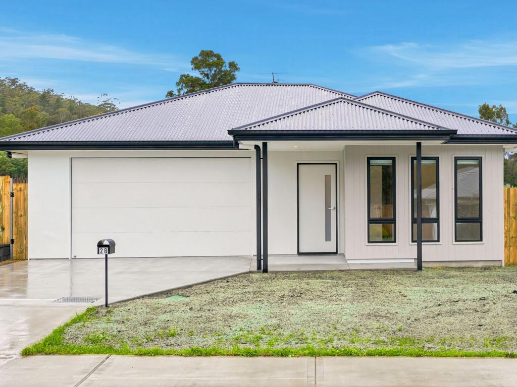 28 Bluetongue Dr, Magra, TAS 7140