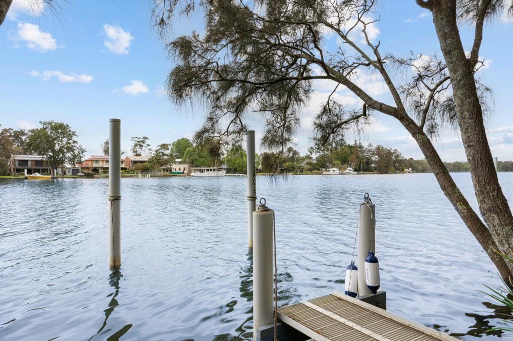 248 Dora St, Dora Creek, NSW 2264