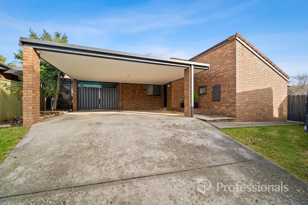 18 Cook Pl, West Wodonga, VIC 3690