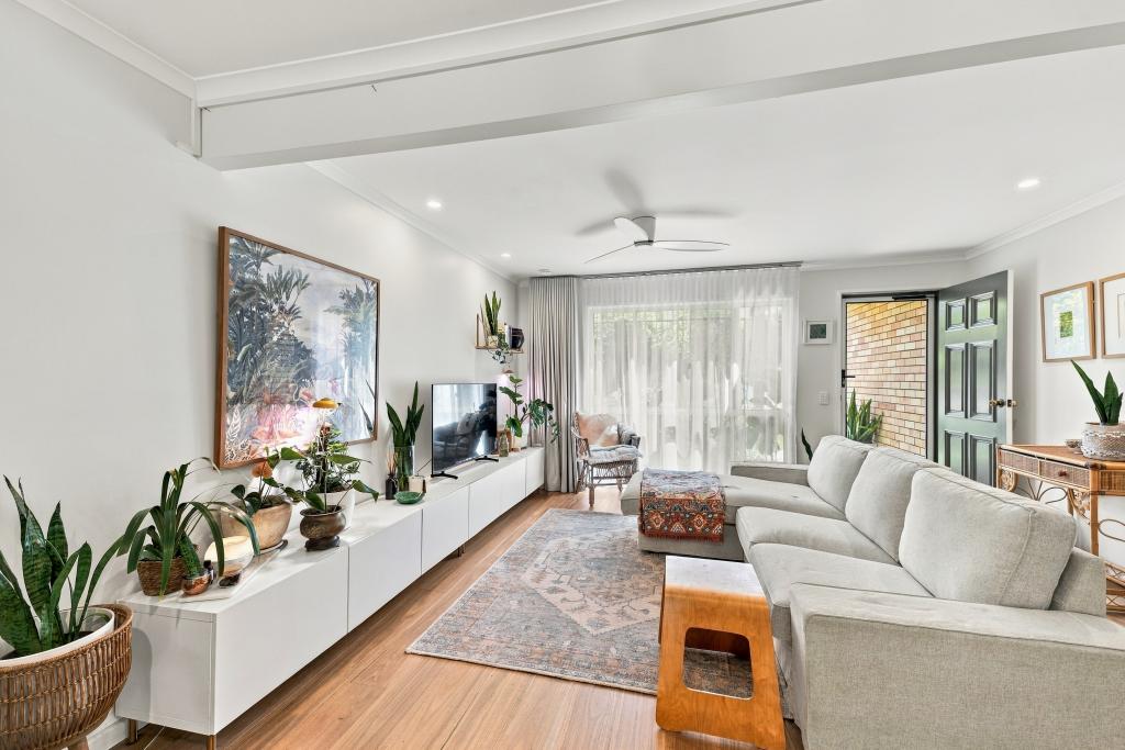 10/8 Lyon St, Dicky Beach, QLD 4551