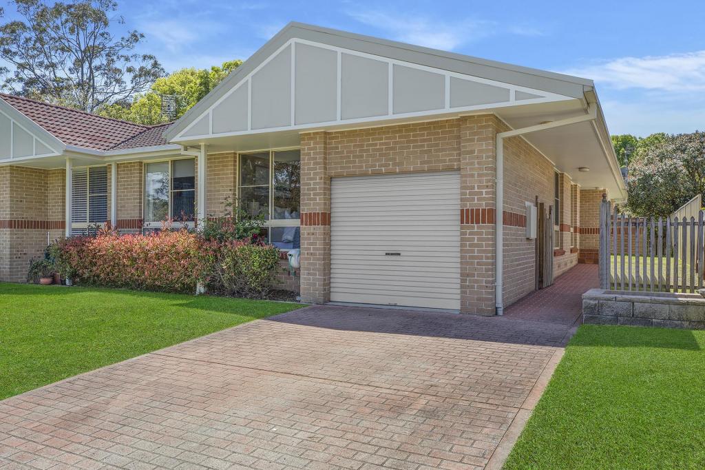 2/11 Beechwood St, Ourimbah, NSW 2258
