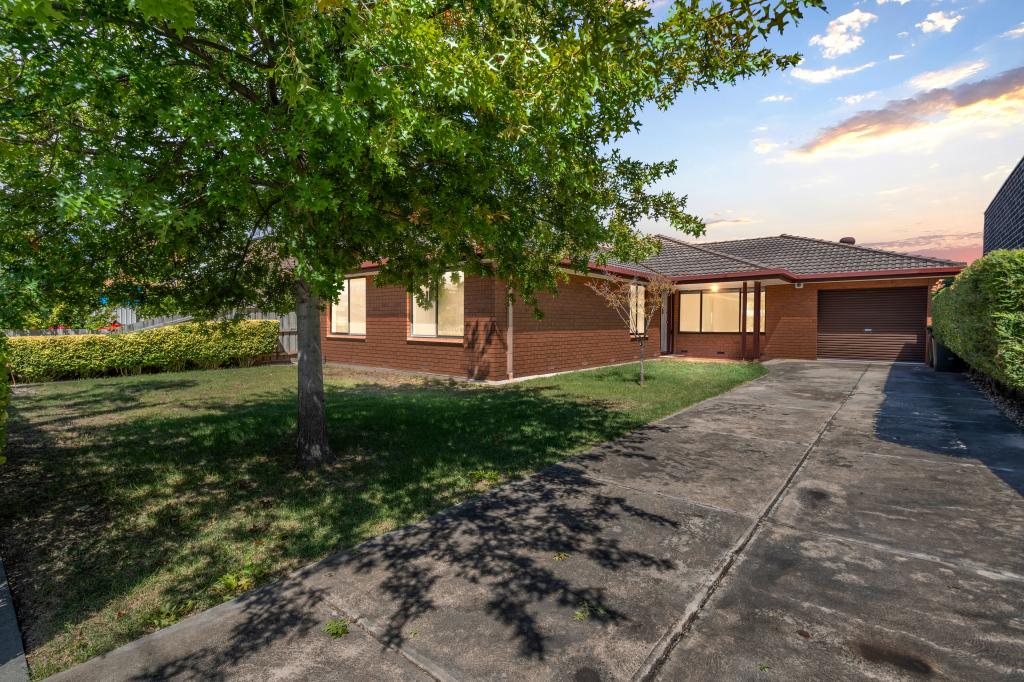 25 Macey Ave, Avondale Heights, VIC 3034