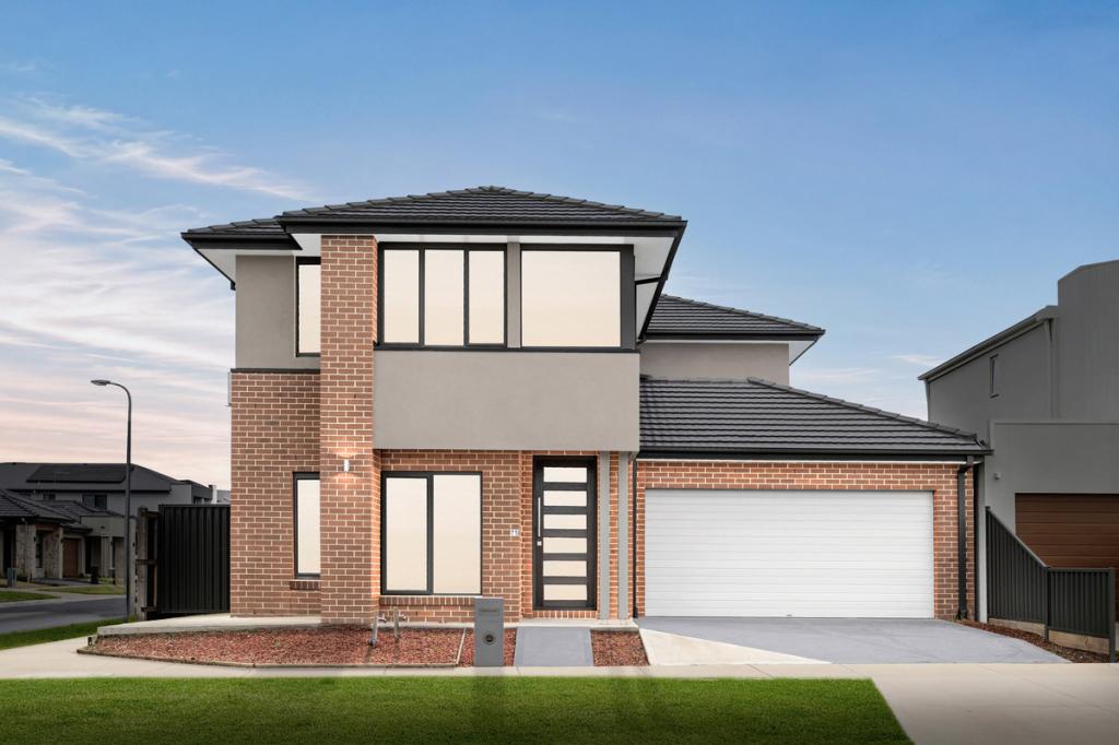 75 FAIRGROUND PROM, BERWICK, VIC 3806