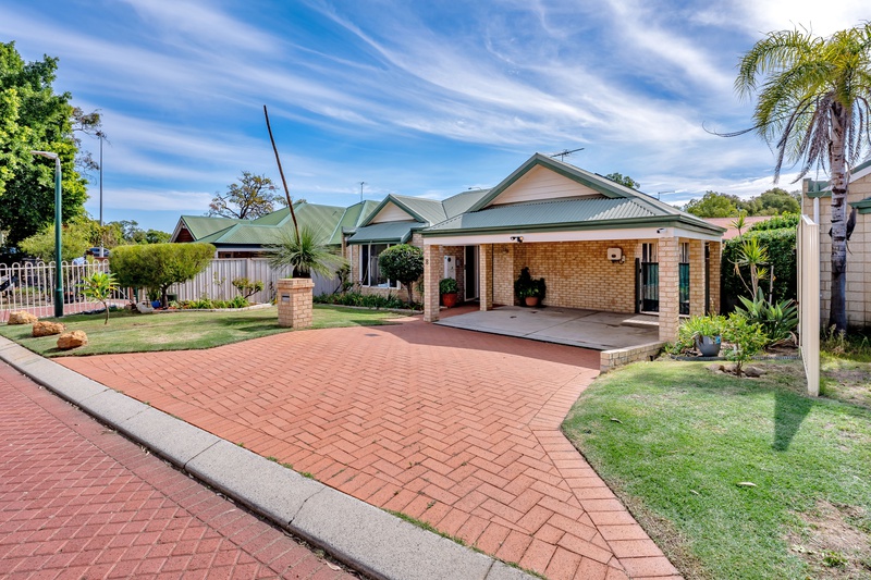 8 Ramsay Pl, Bibra Lake, WA 6163