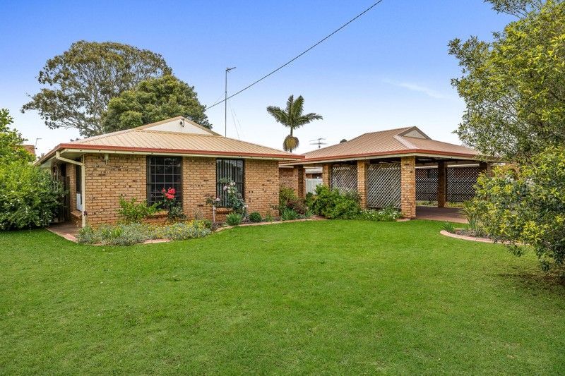 27 Maplewood Dr, Darling Heights, QLD 4350