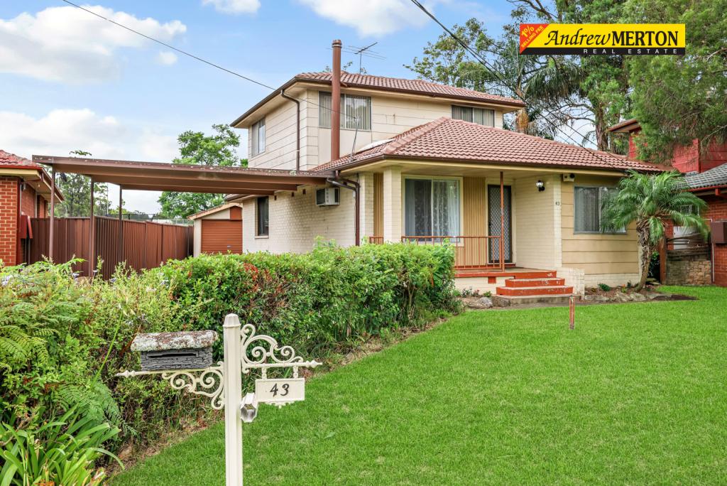 43 Palau Cres, Lethbridge Park, NSW 2770