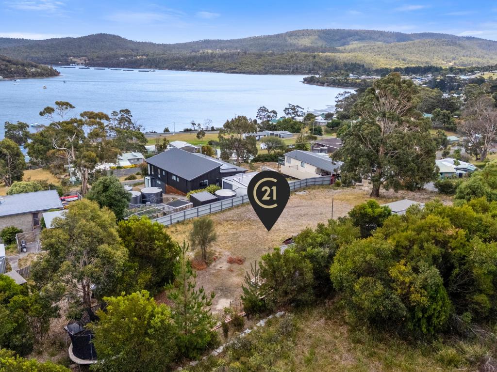 8 TURVEY AVE, NUBEENA, TAS 7184