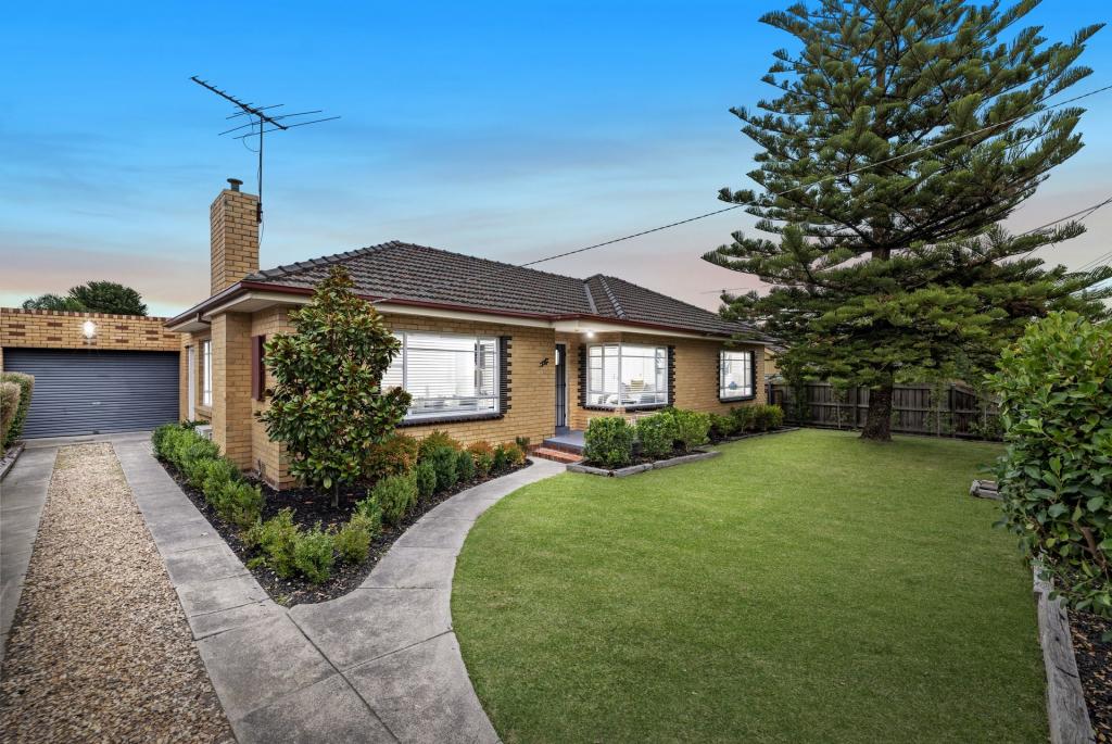 16 Rae St, Chadstone, VIC 3148
