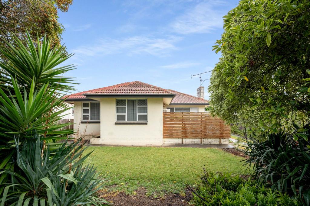4 Robinson St, Mount Gambier, SA 5290