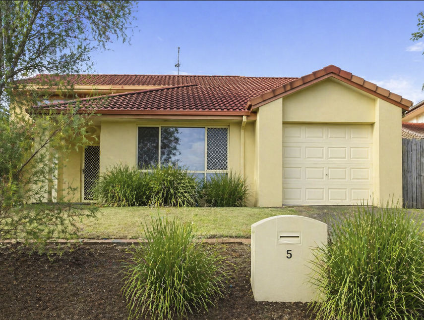 2/5 Rimu Pl, Nerang, QLD 4211