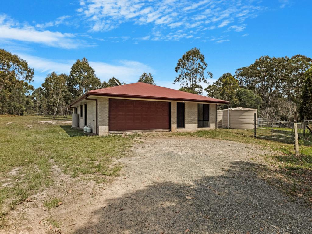 13 SLATER ST, OAKHURST, QLD 4650